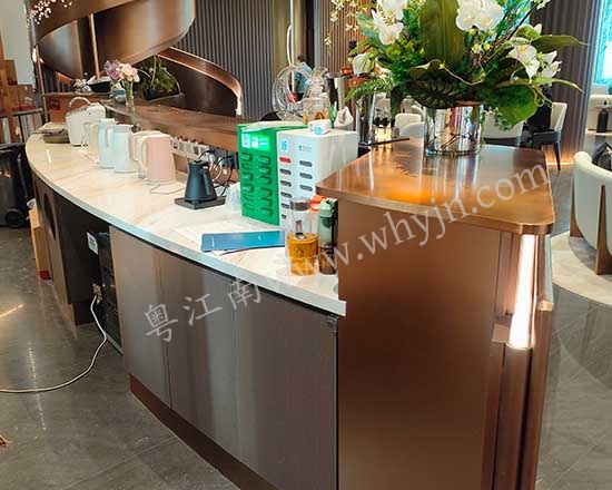 不銹鋼造型吧臺